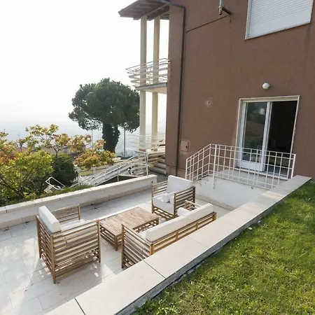 Wow...homey *